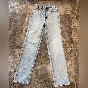 PACSUN light wash, straight leg 90’s boyfriend jeans